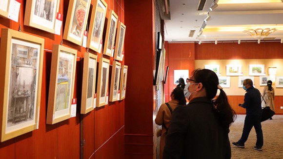 山楓藝谷第十二屆“光影”寫生作品展開幕暨家長會圓滿落幕！